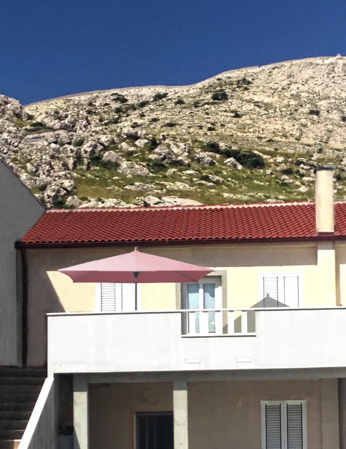 Modern Oceanview Apartment Metajna Luaran gambar